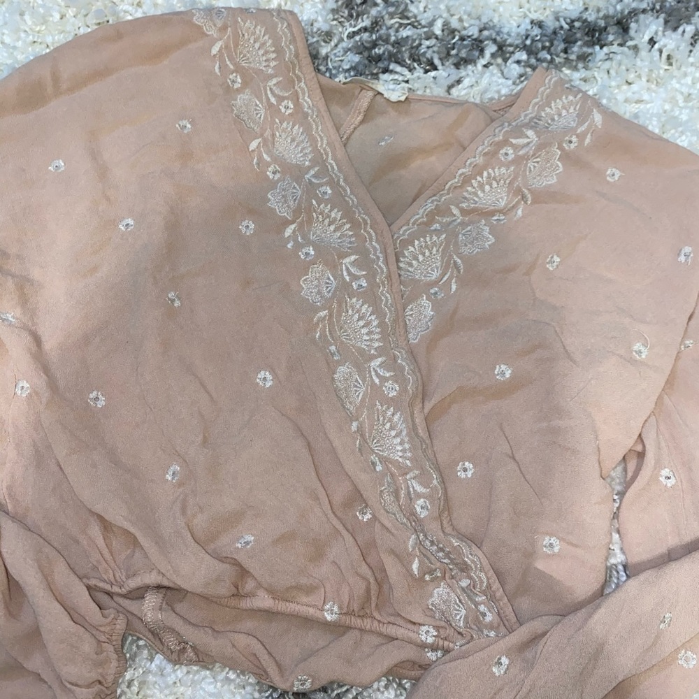 Elegant crop top!